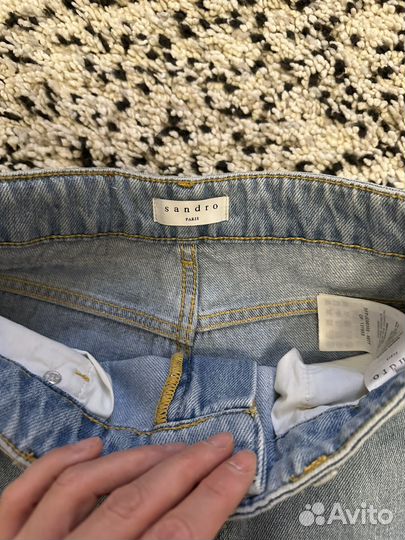 Джинсы sandro