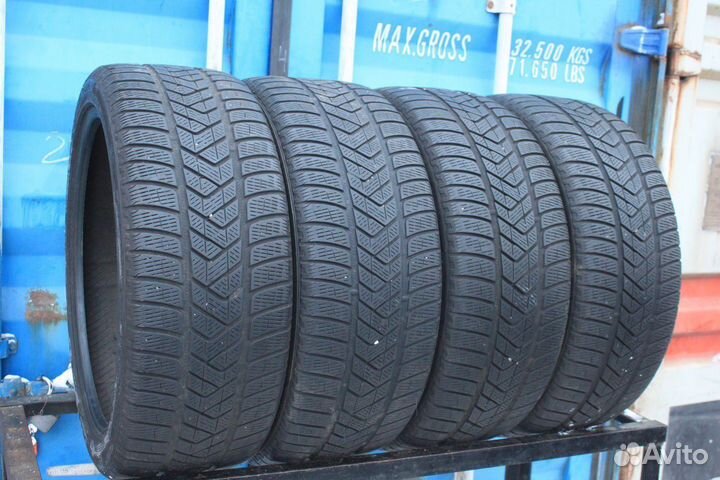 Pirelli Scorpion Winter 255/40 R21 91B