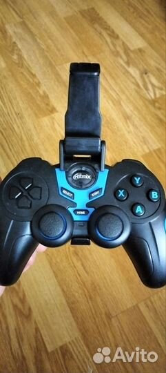 Геймпад для смартфона Ritmix