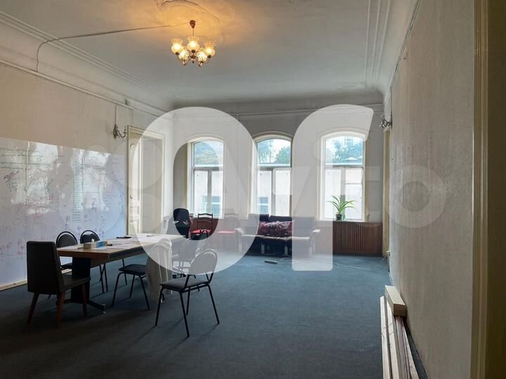 Продам здание, 379 м²