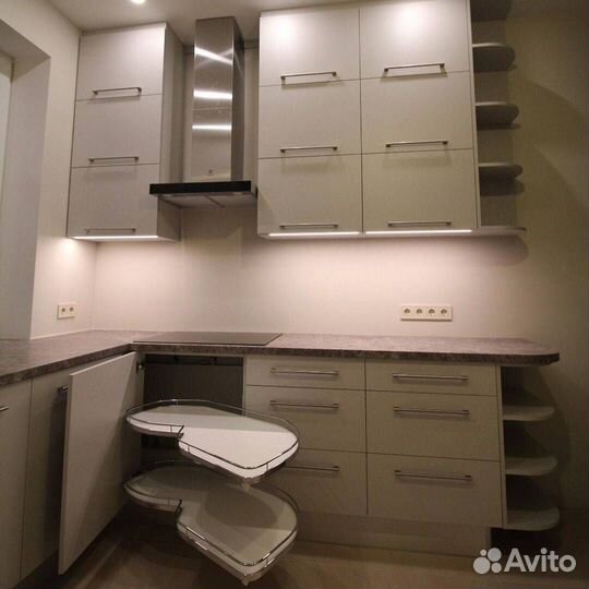 Кухня угловая на заказ