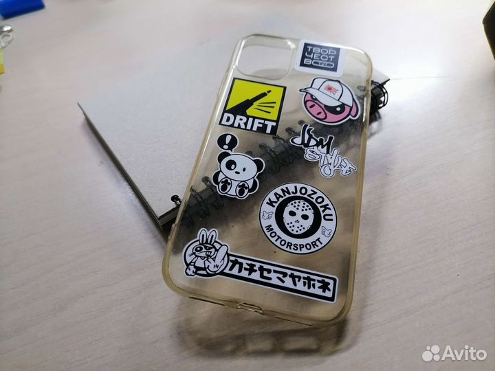 Чехол на iPhone 11