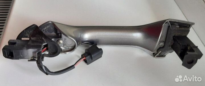 Ручка двери правая наружная Honda Legend