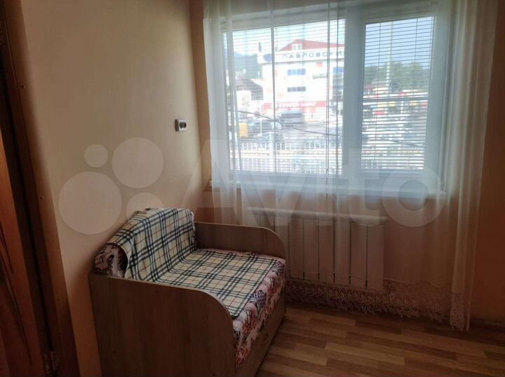 Комната 11 м² в 2-к., 2/2 эт.