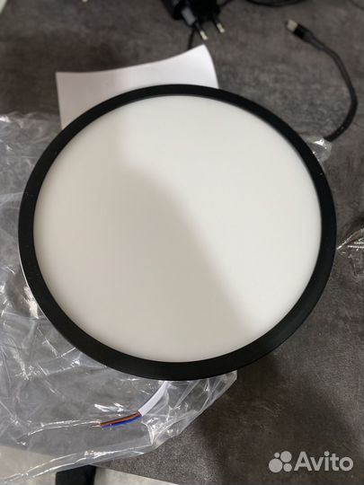 Лампа потолочная