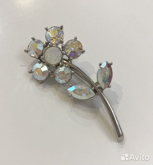 Swarovski брошь
