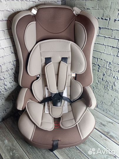 Новое детское автокресло от 9 мес - 12 лет