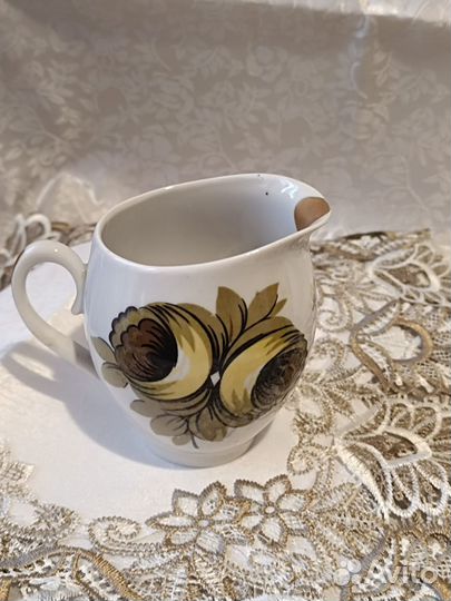 Молочник Полтавского фарфорового завода СССР