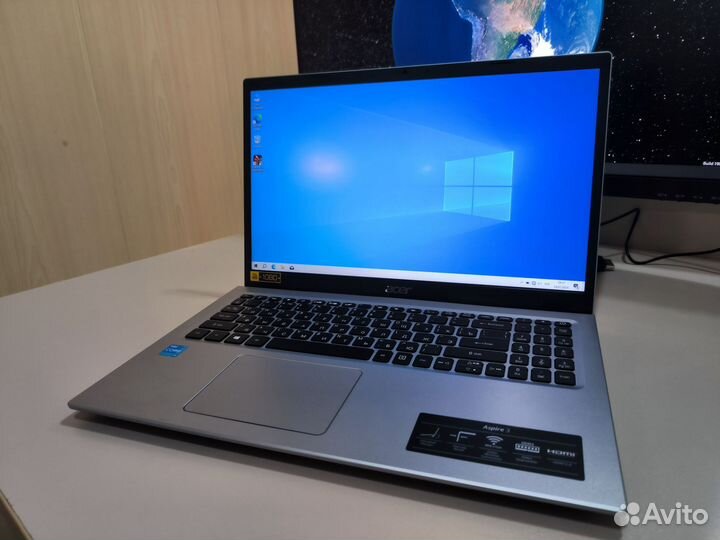 Ноутбук Acer aspire 3 i3 11 th gen, 8 озу