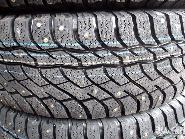 Viatti Bosco Nordico V-523 215/60 R17 96T