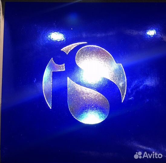 Is clinical скраб для губ