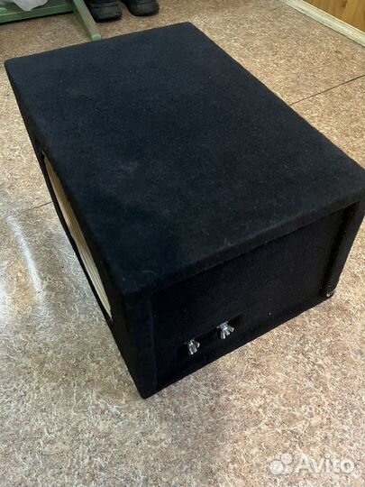 Короб для сабвуфера 10 закрытый ящик