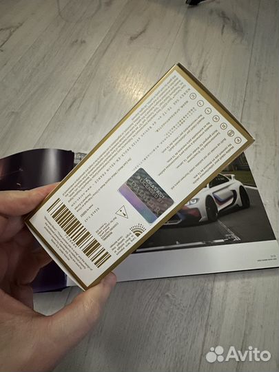 Коллекционная машинка и каталог GT