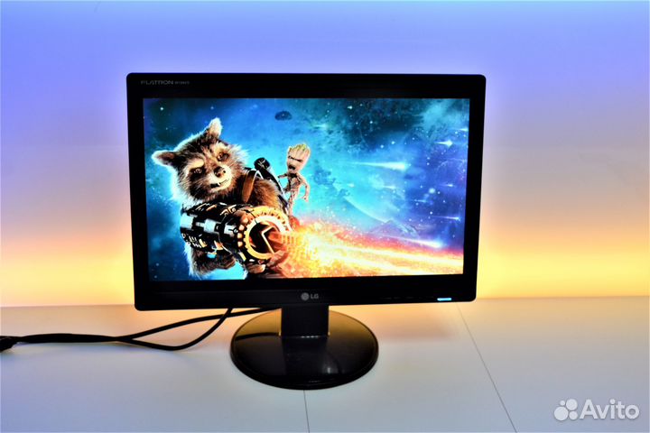 Монитор LG W1942S 19