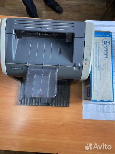 Принтер лазерный hp