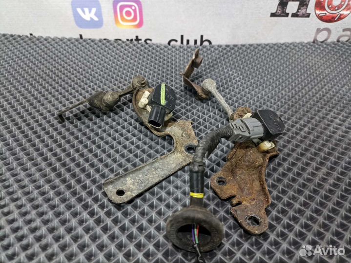 Датчик положения кузова Honda Civic 5d 2006-2011