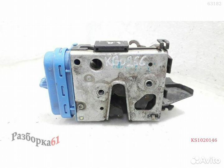 Замок двери audi A4 B5 Задний правый