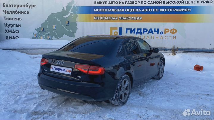 Воздуховод Audi A4 (B8) 8K0129739A