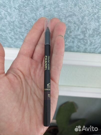 Карандаш для глаз Chanel коричневый