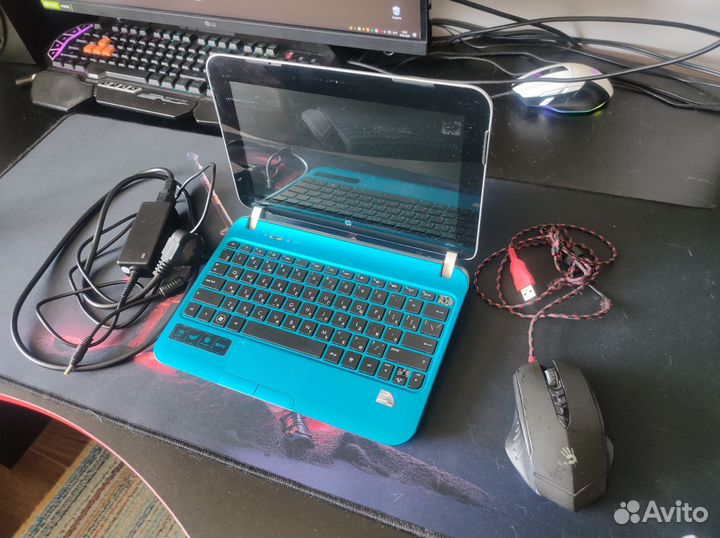 Нетбук HP mini 210