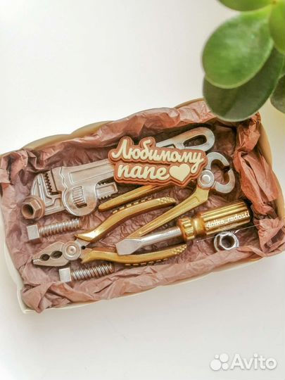 Шоколад, подарок бабушке, подарок дедушке, цветы