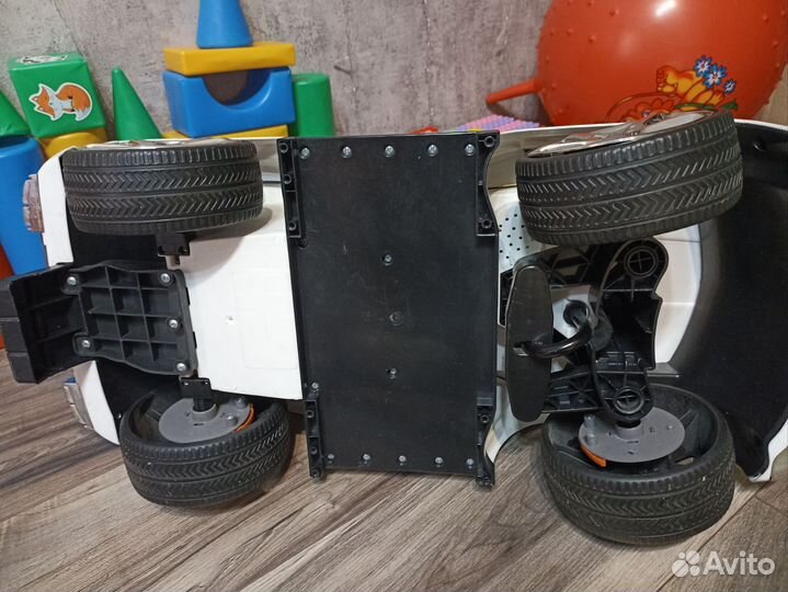 Машинка-каталка