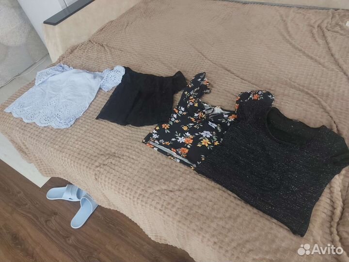 Продаю платья,юбки,топы