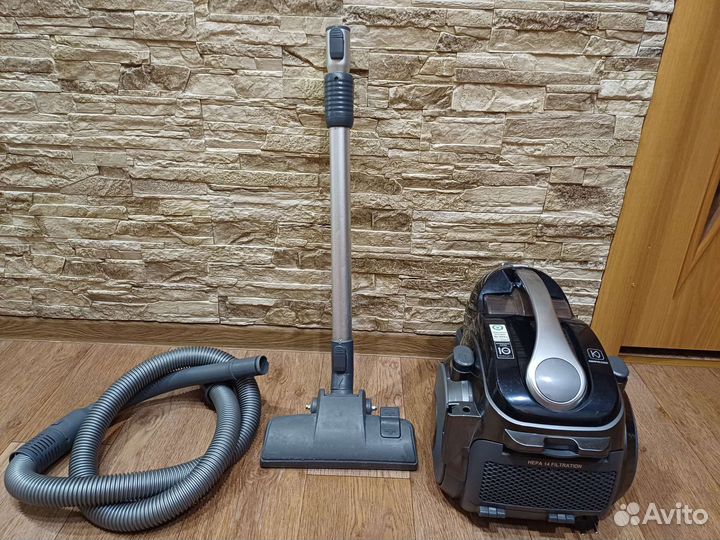 Пылесос LG kompressor