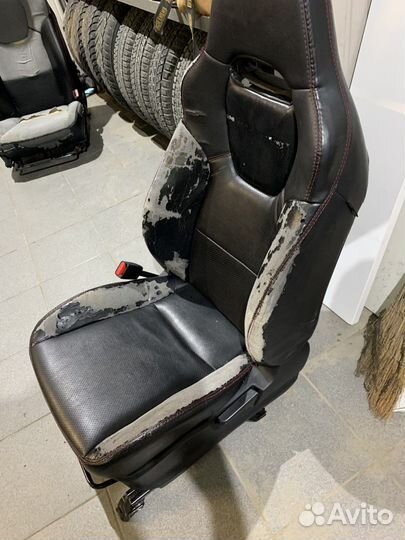 Сиденья impreza wrx gh под восстановление