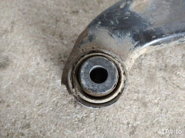 Рычаг задний правый Audi A4 B7 2005-2007