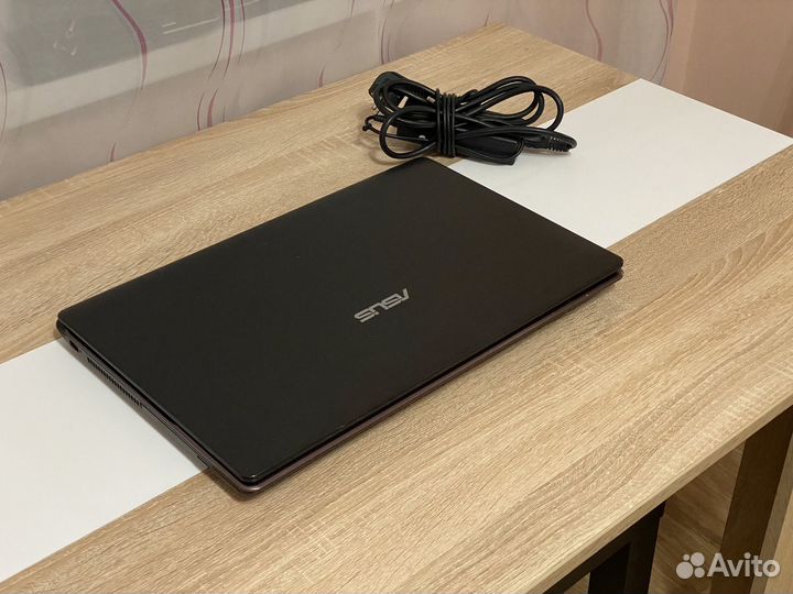 Большой 17.3 Asus Мощный и Быстрый/Надежный