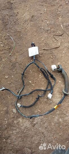 Проводка двери задняя лева Kia Rio 3