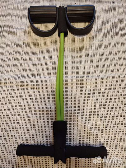 Эспандер (тренажёр для фитнеса дома)