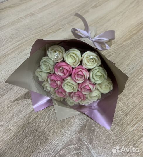 Букет из шоколадных роз