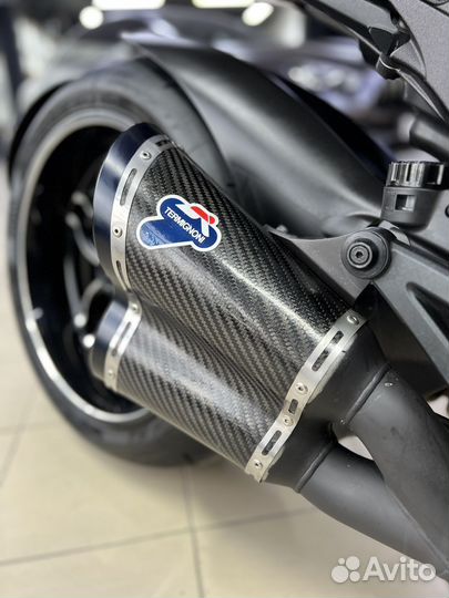 Ducati diavel carbon