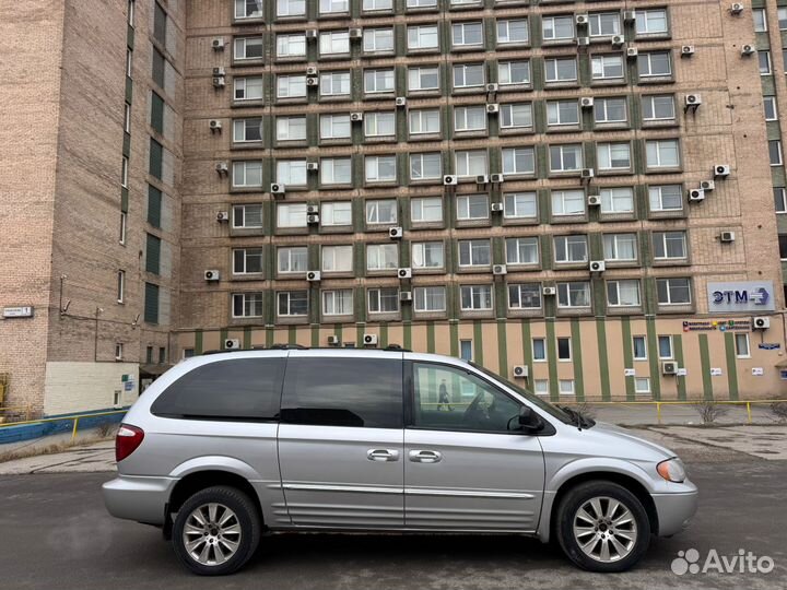 Chrysler Town & Country 3.8 AT, 2003, 148 000 км
