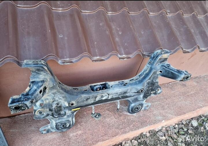 Подрамник Chevrolet Aveo T300