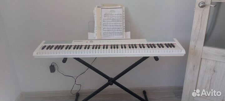 Artesia performer электронное пианино