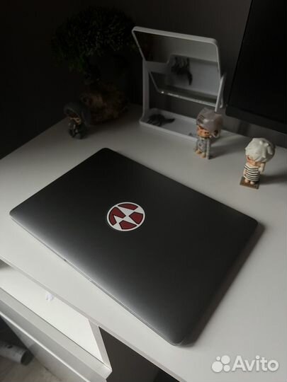 Macbook pro 13'' 2019 touch bar