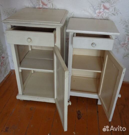 Антикварные тумбочки. Винтаж. Украсят интерьер