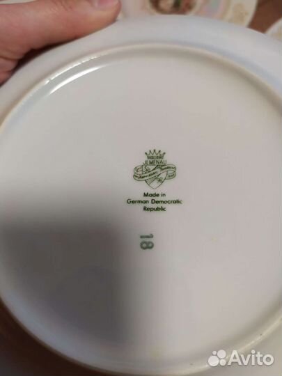 Тарелки мелкие Мадонна гдр