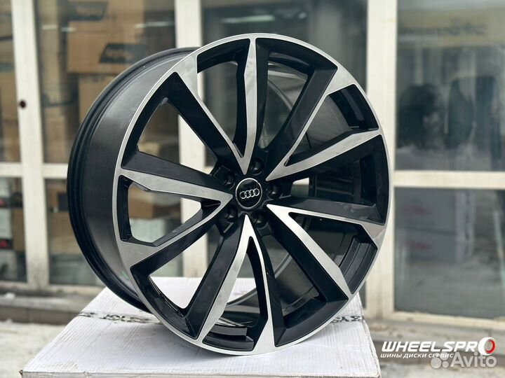 Диски R22 Audi Q8 Q7 Etron