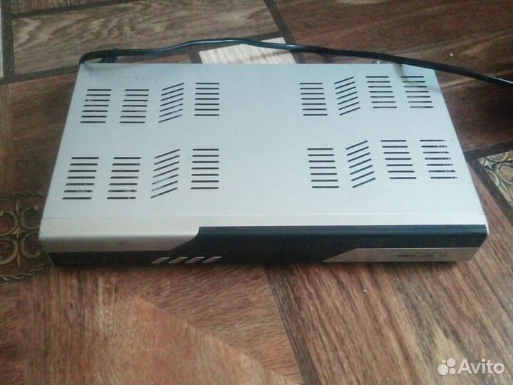 Ресивер триколор 5001