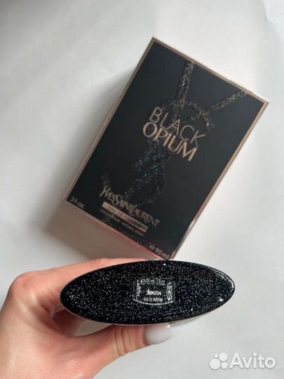 Парфюм Yves Saint Laurent Black Opium