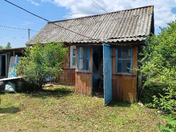 Дом 42 м² на участке 6 сот.