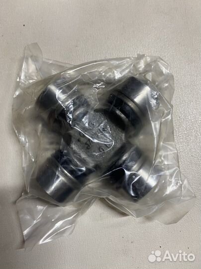 Крестовина карданного шарнира в сборе