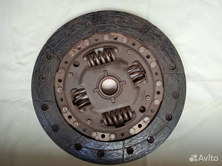 Корзина сцепления Ford Mondeo 2 zetec 2.0