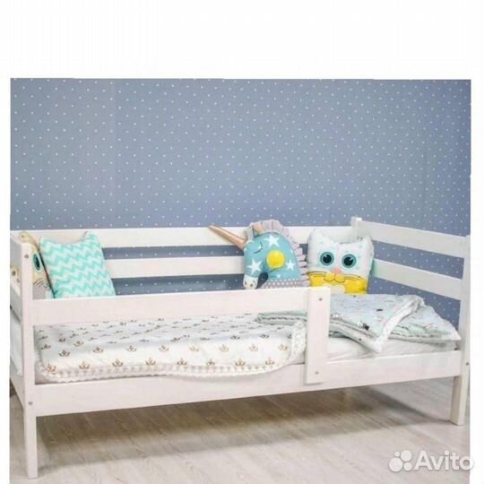 Детская кровать из массива
