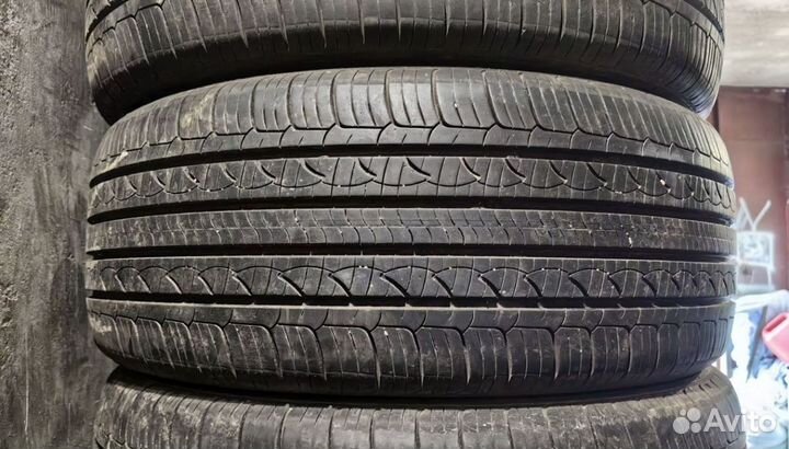 Nexen N'Priz AH8 215/55 R17