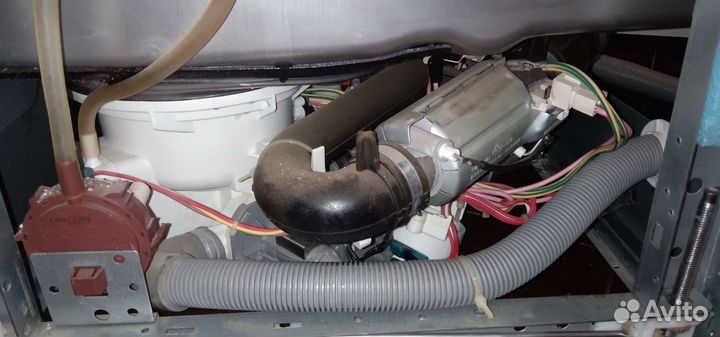 Ремонт стиральных машин Посудомоек / Сушилок